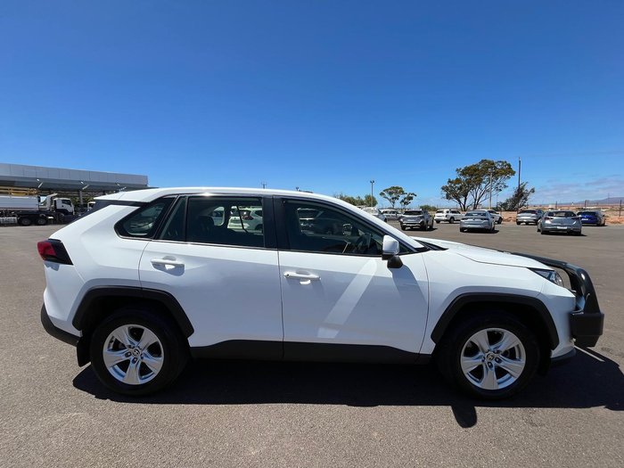 2021 Toyota RAV4 GX