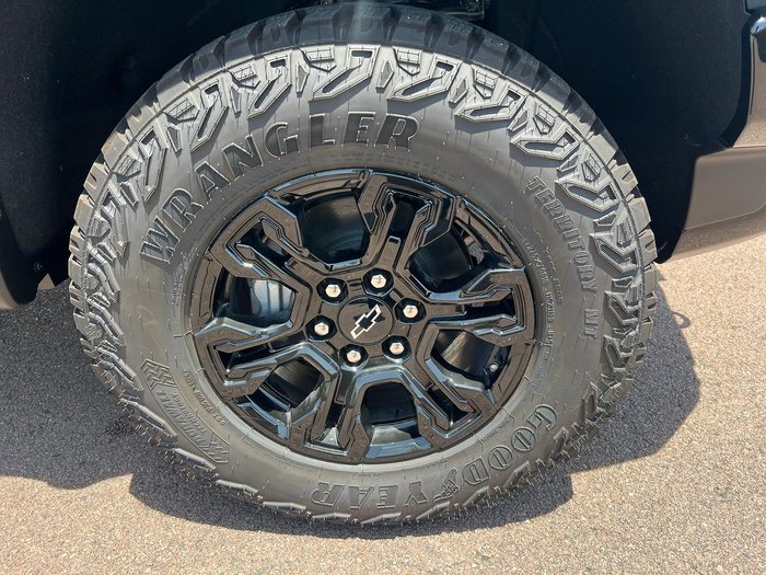 2025 Chevrolet Silverado 1500 ZR2 W/Tech Pack