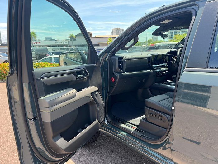 2025 Chevrolet Silverado 1500 ZR2 W/Tech Pack