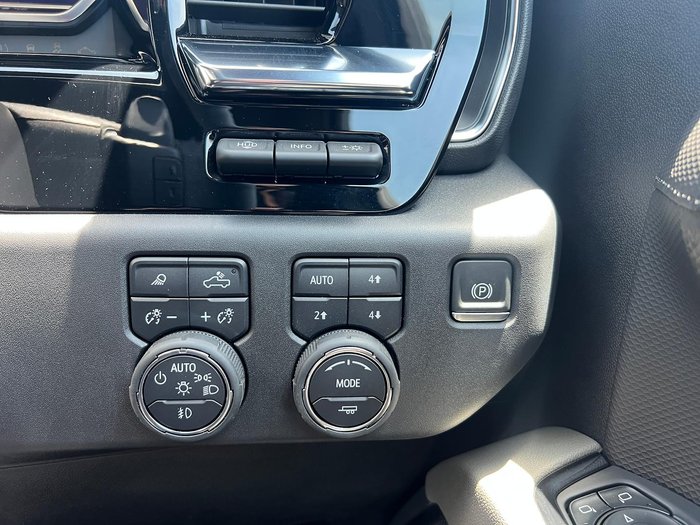 2025 Chevrolet Silverado 1500 ZR2 W/Tech Pack