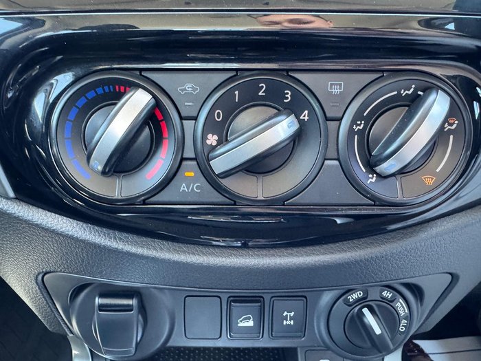 2023 Nissan Navara SL D23 MY23 4X4 Dual Range Solid White