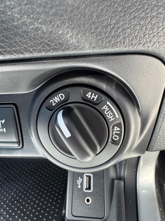 2023 Nissan Navara SL D23 MY23 4X4 Dual Range Solid White