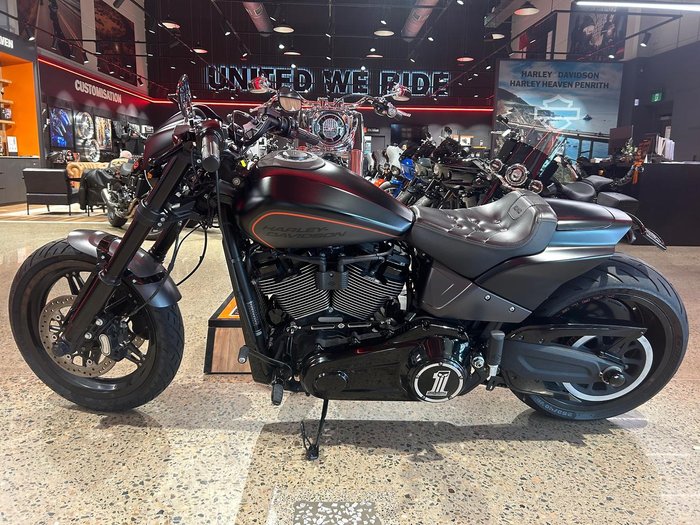 2019 Harley-Davidson FXDR 114 (FXDRS) Softail Black