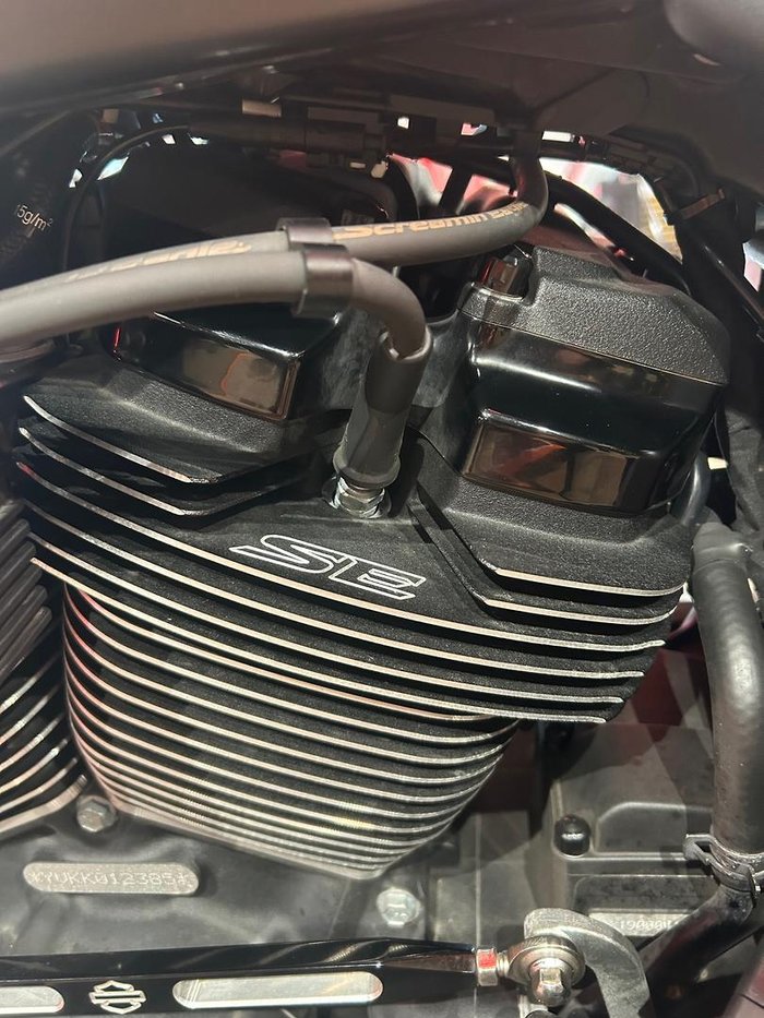 2019 Harley-Davidson FXDR 114 (FXDRS) Softail Black