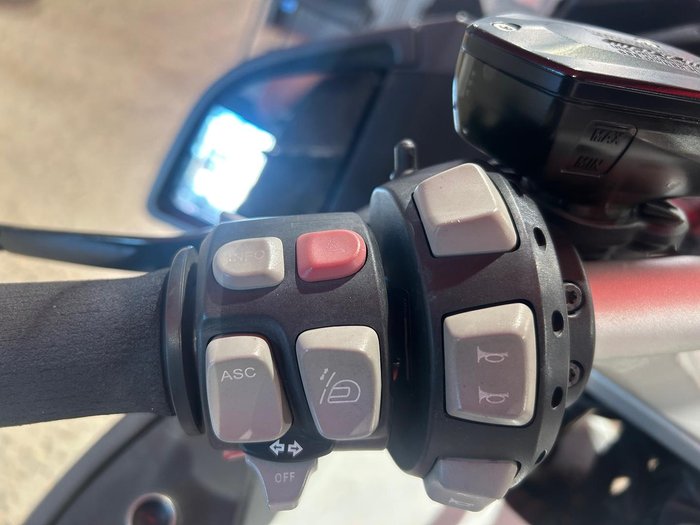 2012 BMW R 1200 RT R 1200 White