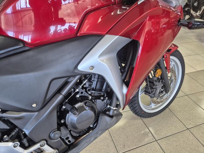 2011 Honda CBR250R CBR Red