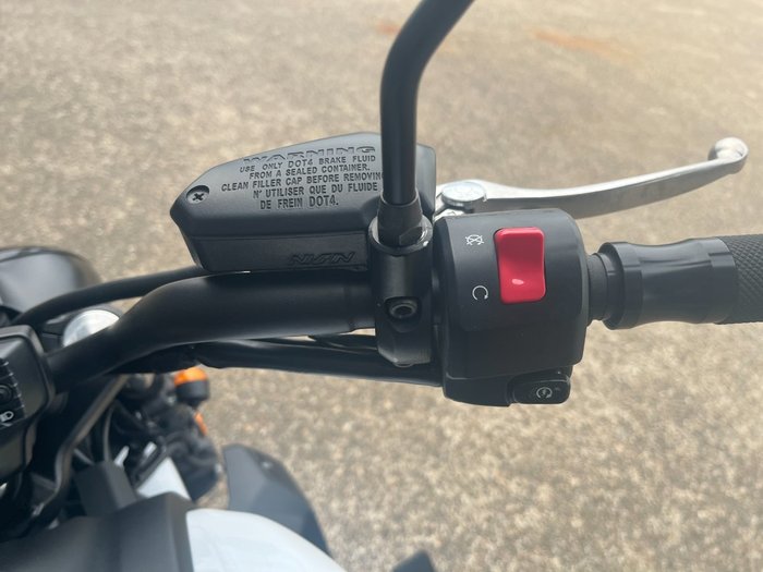 2018 Kawasaki VULCAN S (EN650 LAMS) WHITE