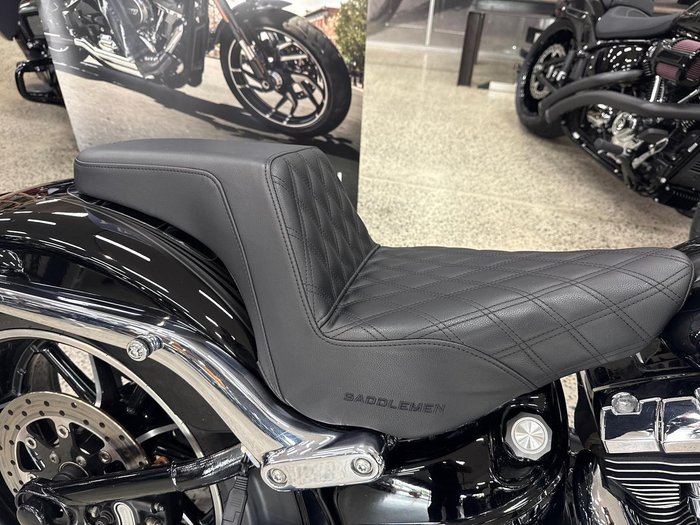 2013 Harley-Davidson Breakout 103 (FXSB) Softail Black