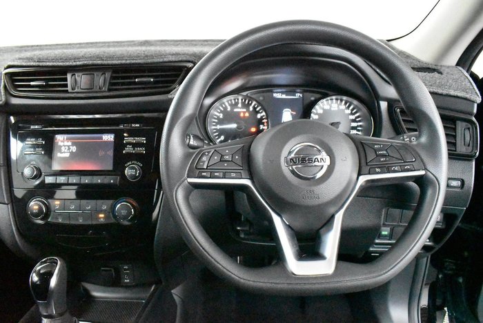 2020 Nissan X-TRAIL ST