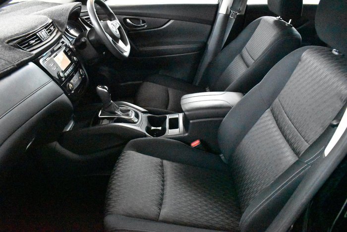 2020 Nissan X-TRAIL ST