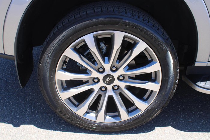 2025 Ford Everest Platinum