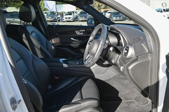 2020 Mercedes-Benz GLC-Class GLC200