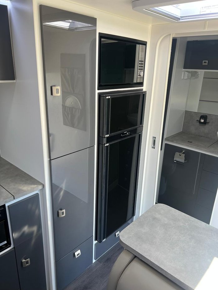 2024 Design RV Forerunner Van 5-2, 20'6''