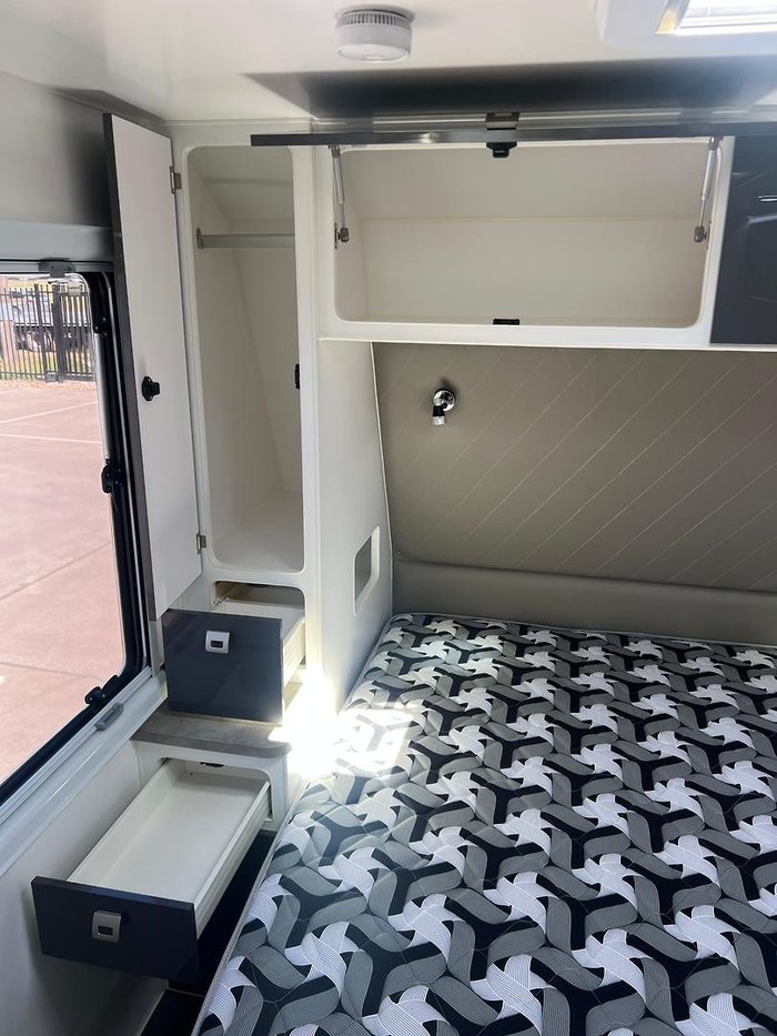 2024 Design RV Forerunner Van 5-2, 20'6''