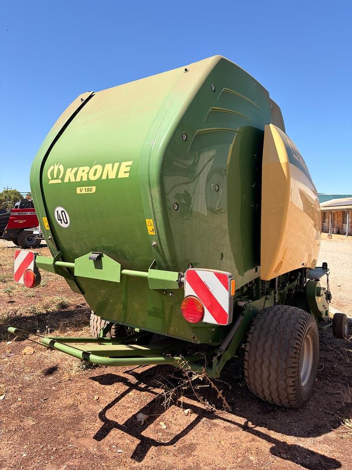 2019 Krone Comprima V180 Round Baler