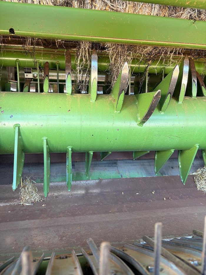 2019 Krone Comprima V180 Round Baler