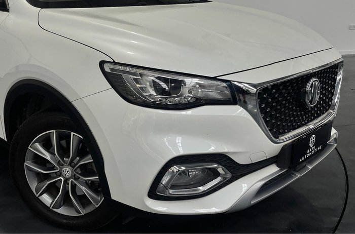 2021 MG HS Vibe SAS23 MY21 York White