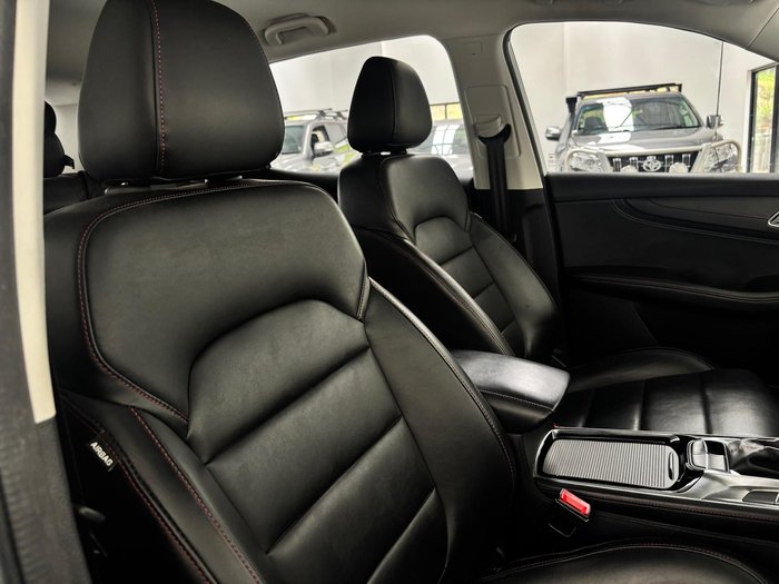 2021 MG HS Vibe SAS23 MY21 York White