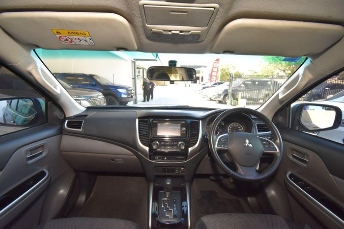 2016 Mitsubishi Triton GLS