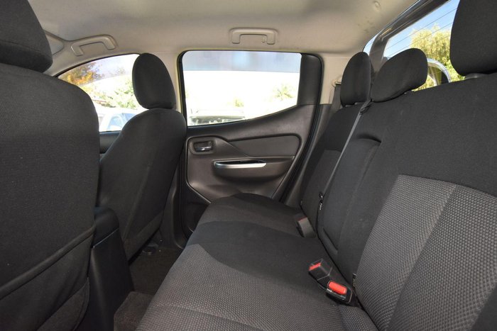 2016 Mitsubishi Triton GLS