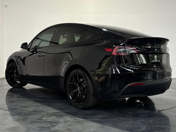 2023 Tesla Model Y Rear-Wheel Drive Black