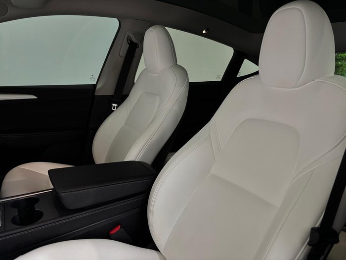 2023 Tesla Model Y Rear-Wheel Drive Black