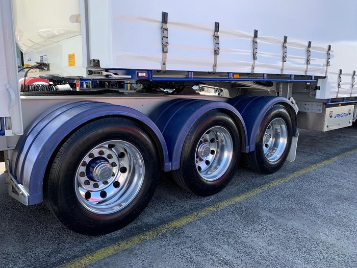 2023 Maxitrans St3 46 Pallet Drop Deck B Triple Mezzanine R/T