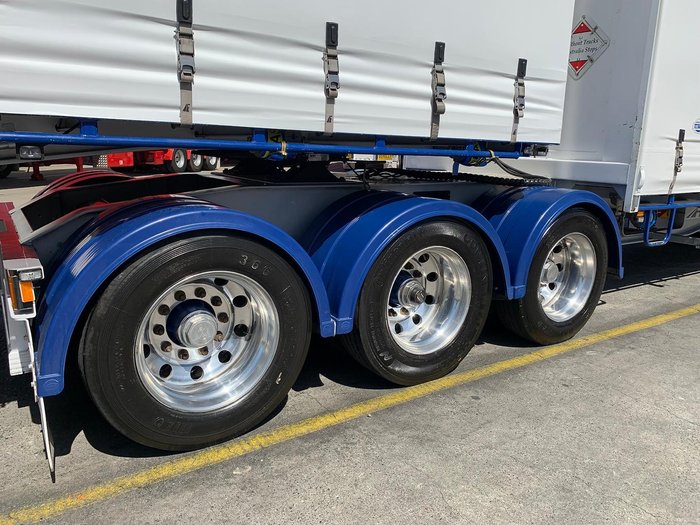 2023 Maxitrans St3 46 Pallet Drop Deck B Triple Mezzanine R/T