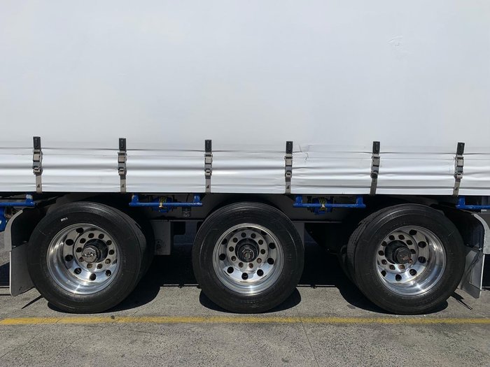 2023 Maxitrans St3 46 Pallet Drop Deck B Triple Mezzanine R/T