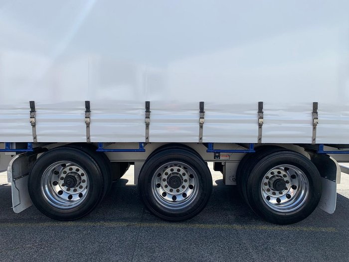 2023 Maxitrans St3 46 Pallet Drop Deck B Triple Mezzanine R/T