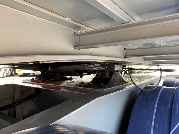 2023 Maxitrans St3 46 Pallet Drop Deck B Triple Mezzanine R/T