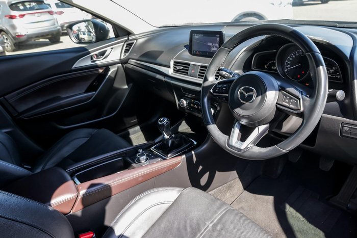 2018 Mazda 3 Touring
