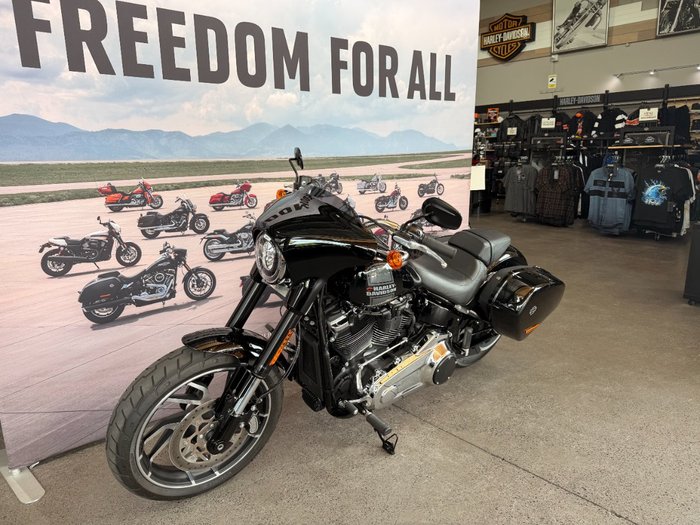 2023 Harley-davidson FLSB SPORT GLIDE (107) Black