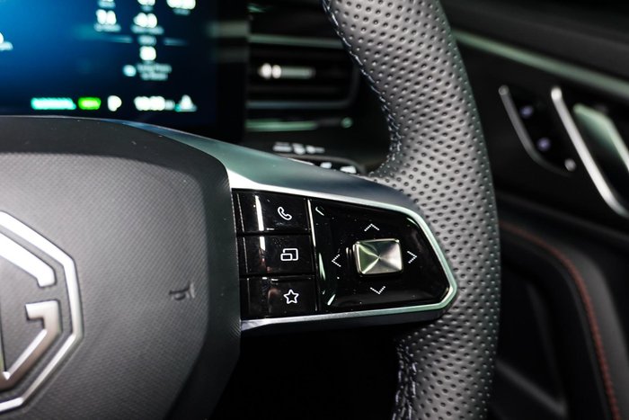 2025 MG HS Super Hybrid Excite