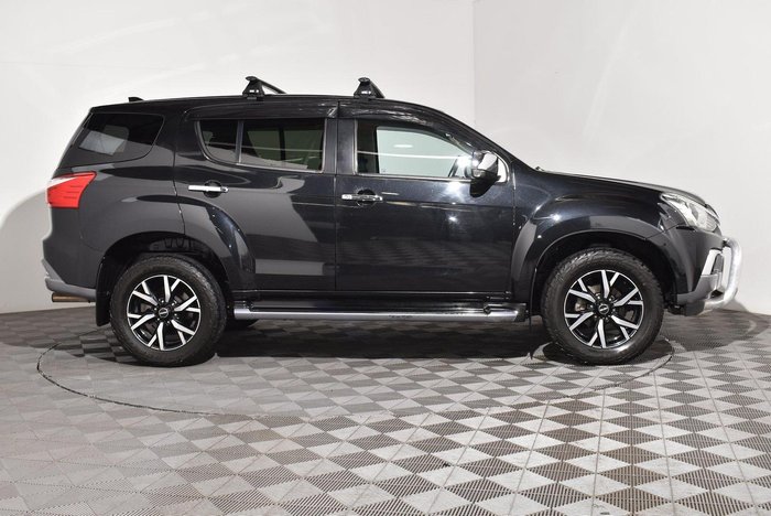 2021 Isuzu MU-X LS-U