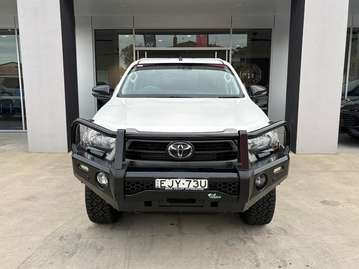2020 Toyota Hilux SR