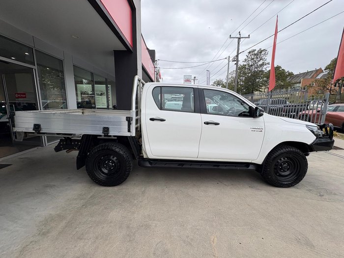 2020 Toyota Hilux SR