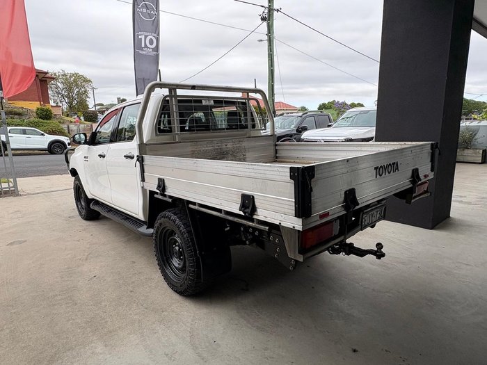 2020 Toyota Hilux SR