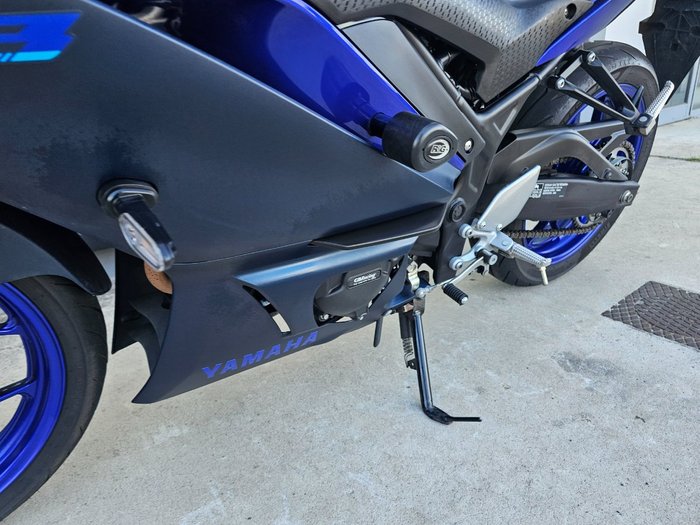 2023 Yamaha YZF-R3 Blue