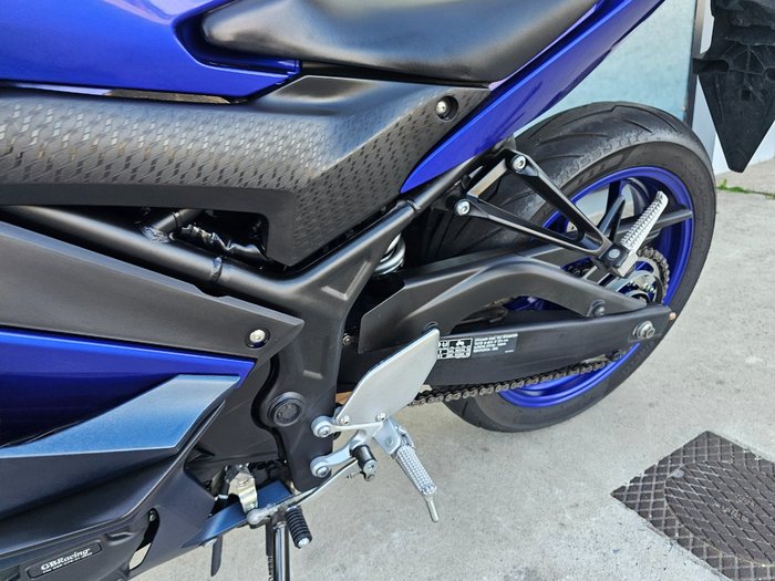 2023 Yamaha YZF-R3 Blue