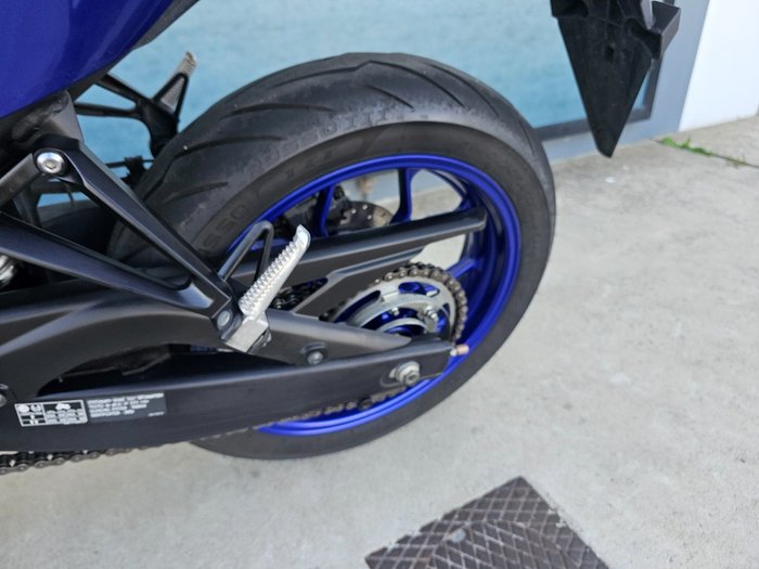 2023 Yamaha YZF-R3 Blue