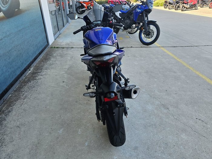 2023 Yamaha YZF-R3 Blue