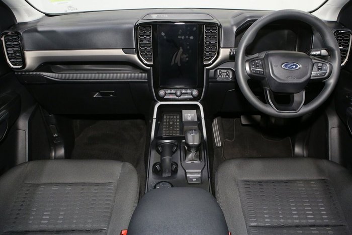 2024 Ford Everest Ambiente