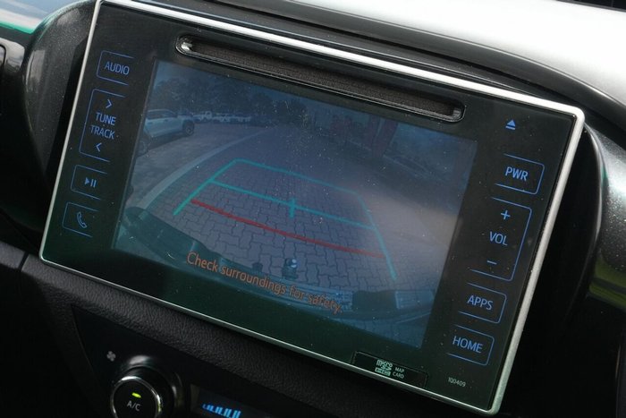 2018 Toyota Hilux SR5