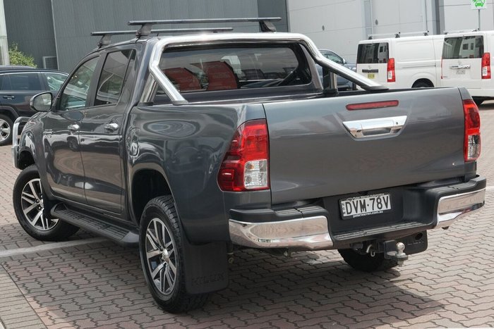 2018 Toyota Hilux SR5