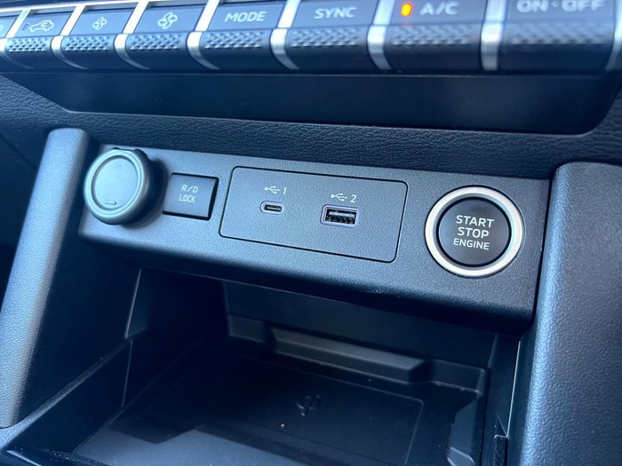 2024 Mitsubishi Triton GLS MV MY24 4X4 Dual Range White Diamond