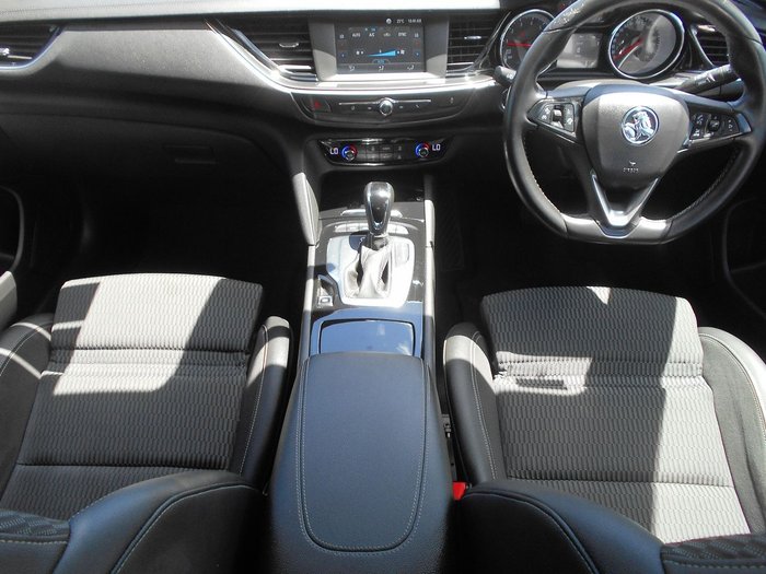 2018 Holden Commodore RS