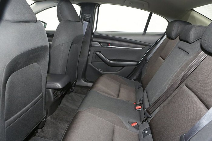 2024 Mazda 3 G20 Evolve