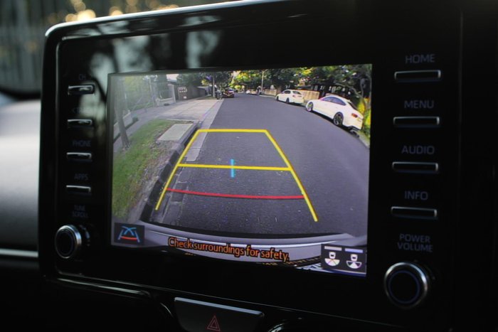 2021 Toyota Yaris Cross GX MXPJ15R AWD Stunning Silver