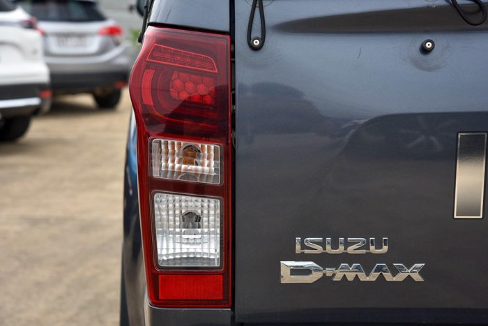 2017 Isuzu D-MAX LS-Terrain